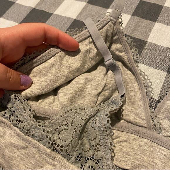 Aerie Wide Band Triangle Bralette Size Medium - Picture 6 of 8